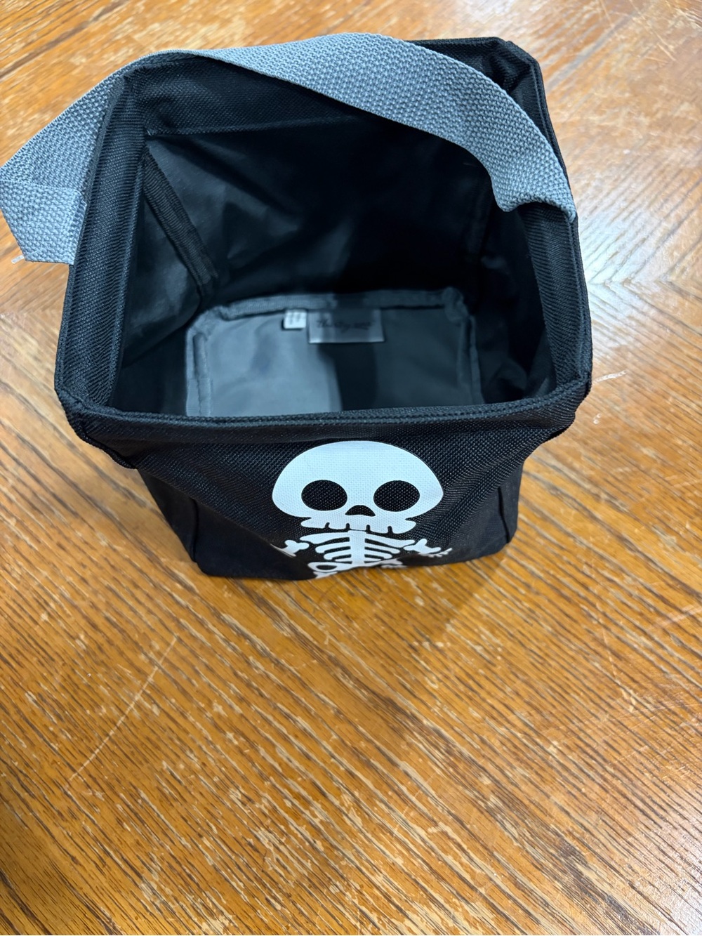 Black Skeleton-Print  bag